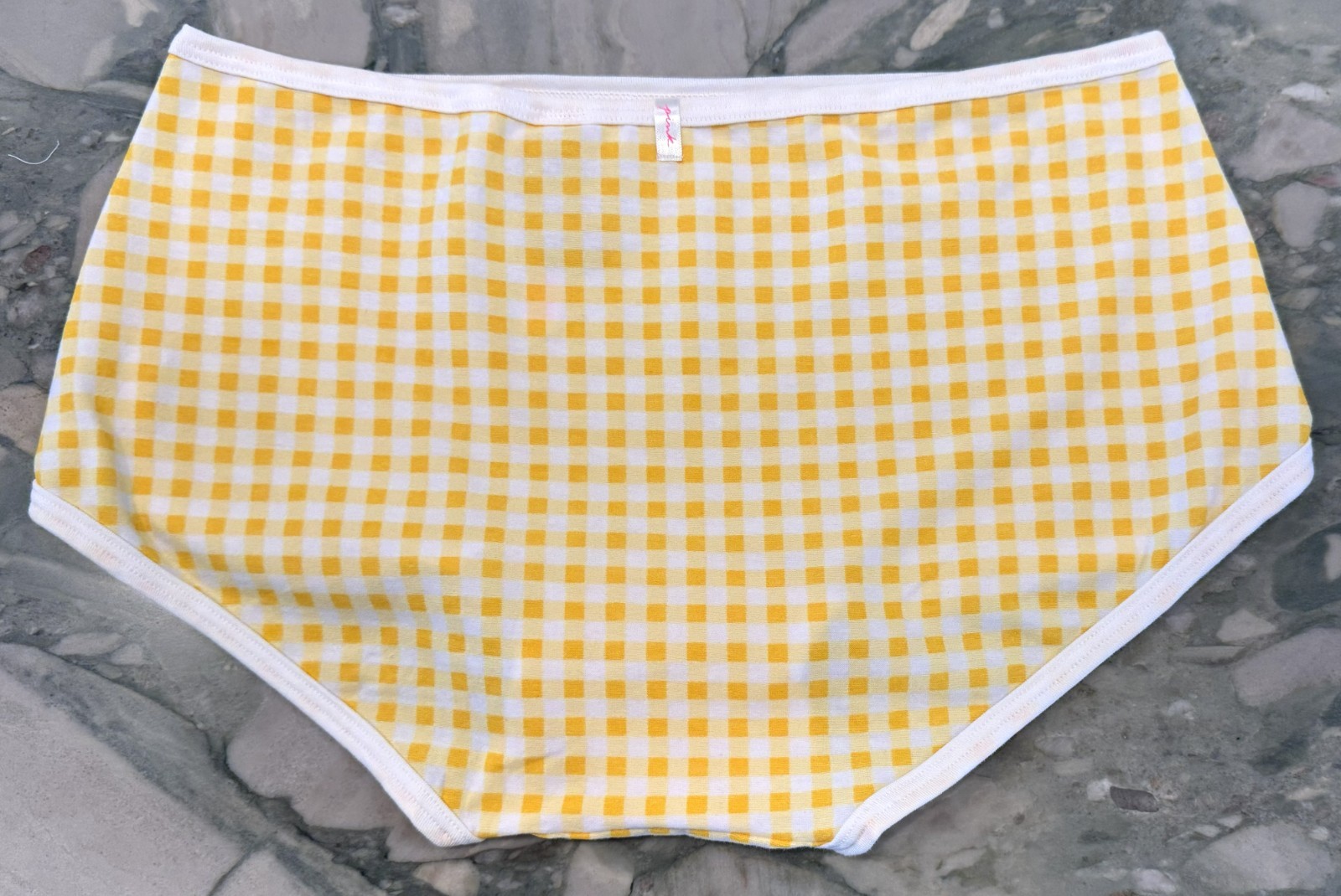 NEW Victoria Secret PINK Cotton Trim Boyshort – Yellow & White Gingham – XL