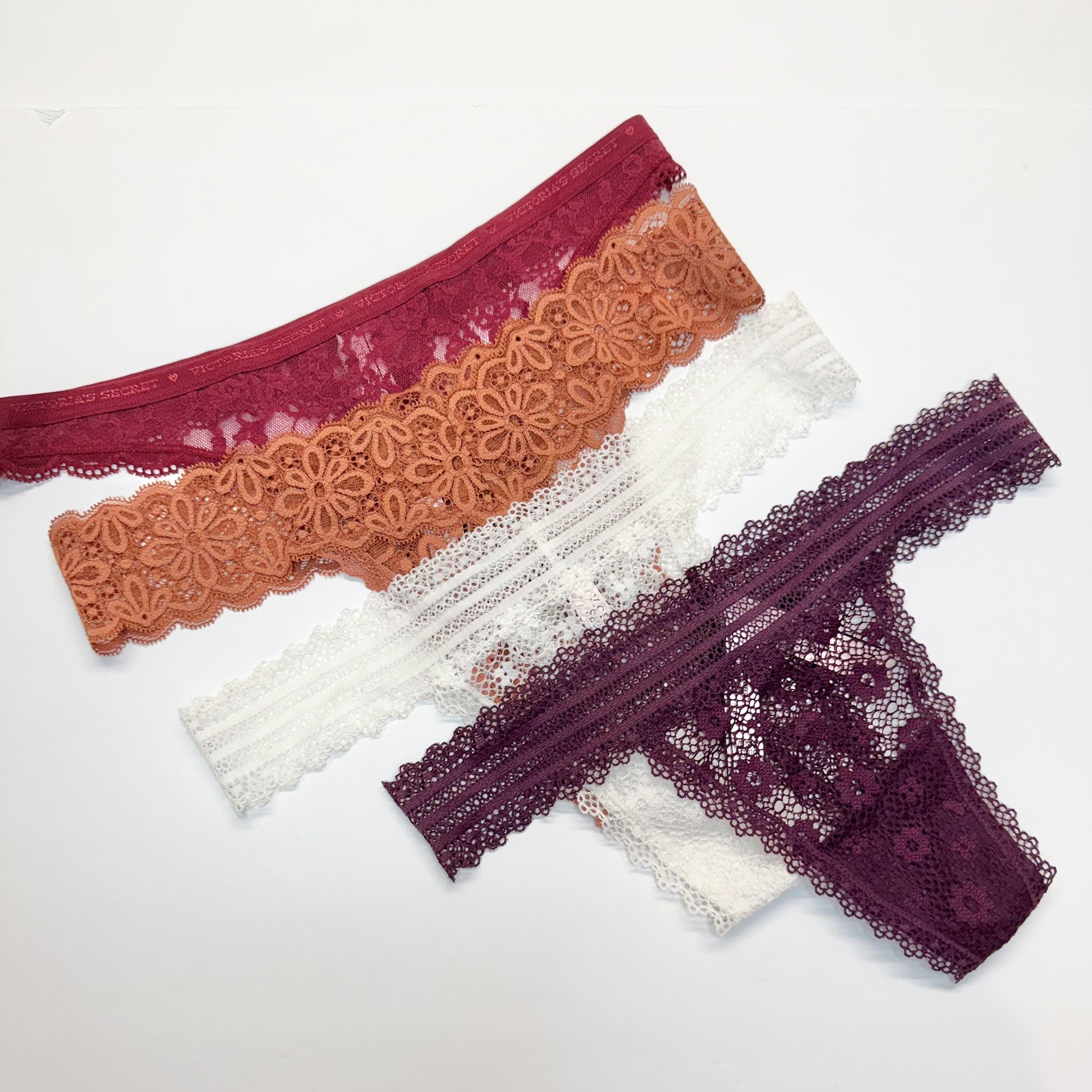 NWT VTG Lot of 4 Victoria’s Secret Pretty Lace Thong Panties Bundle Size Small