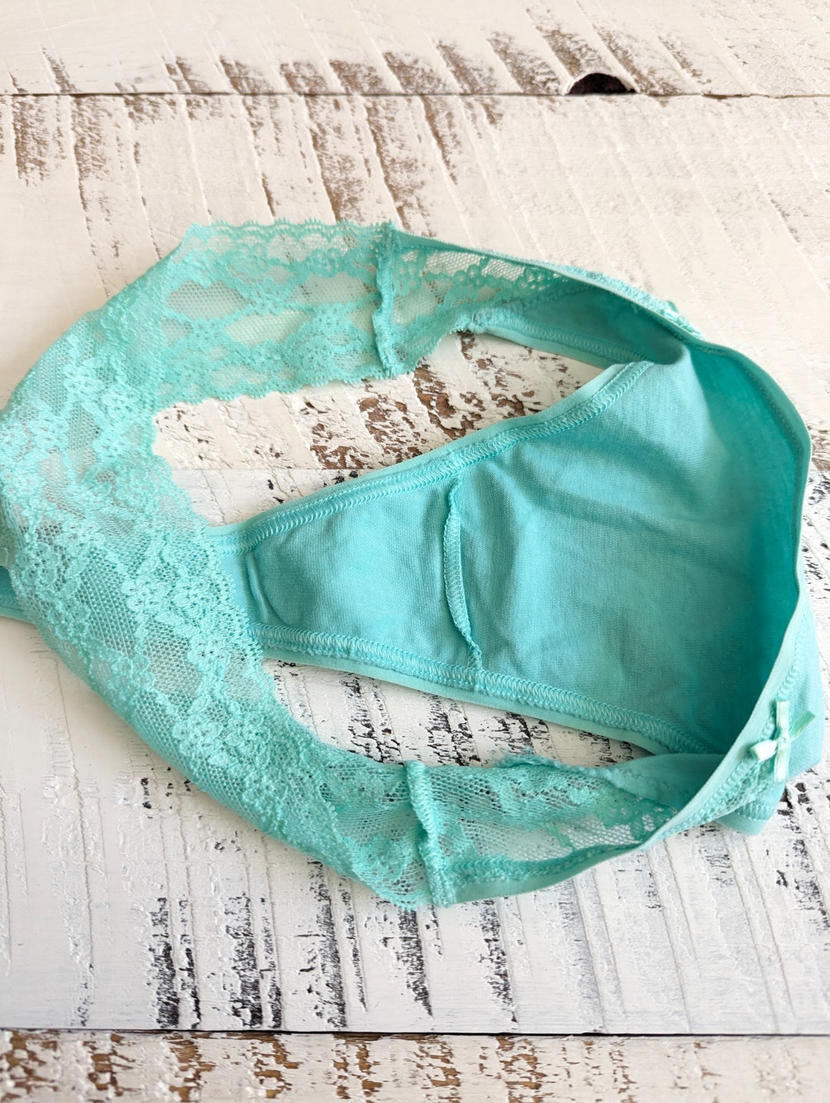 Victoria’s Secret Size XS Vintage Seychelles Aqua Cotton Lace Trim Thong