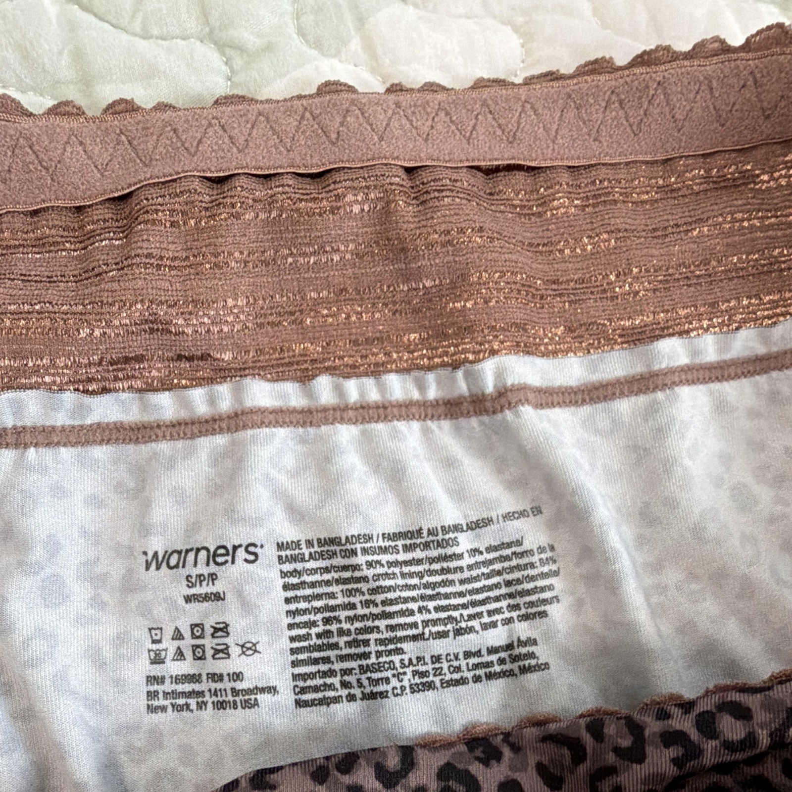 Warner’s Women’s Brief Panties 2-Pack Size S/P Animal Print Lace Waist Stretch