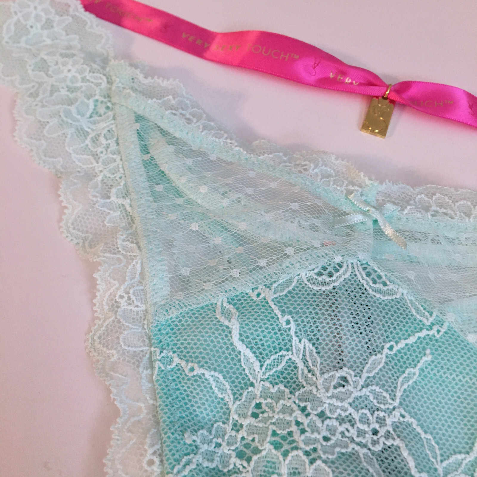Victorias Secret SEXY Bombshell Dream Angels THONG Panty Panties Mint Lace NWT