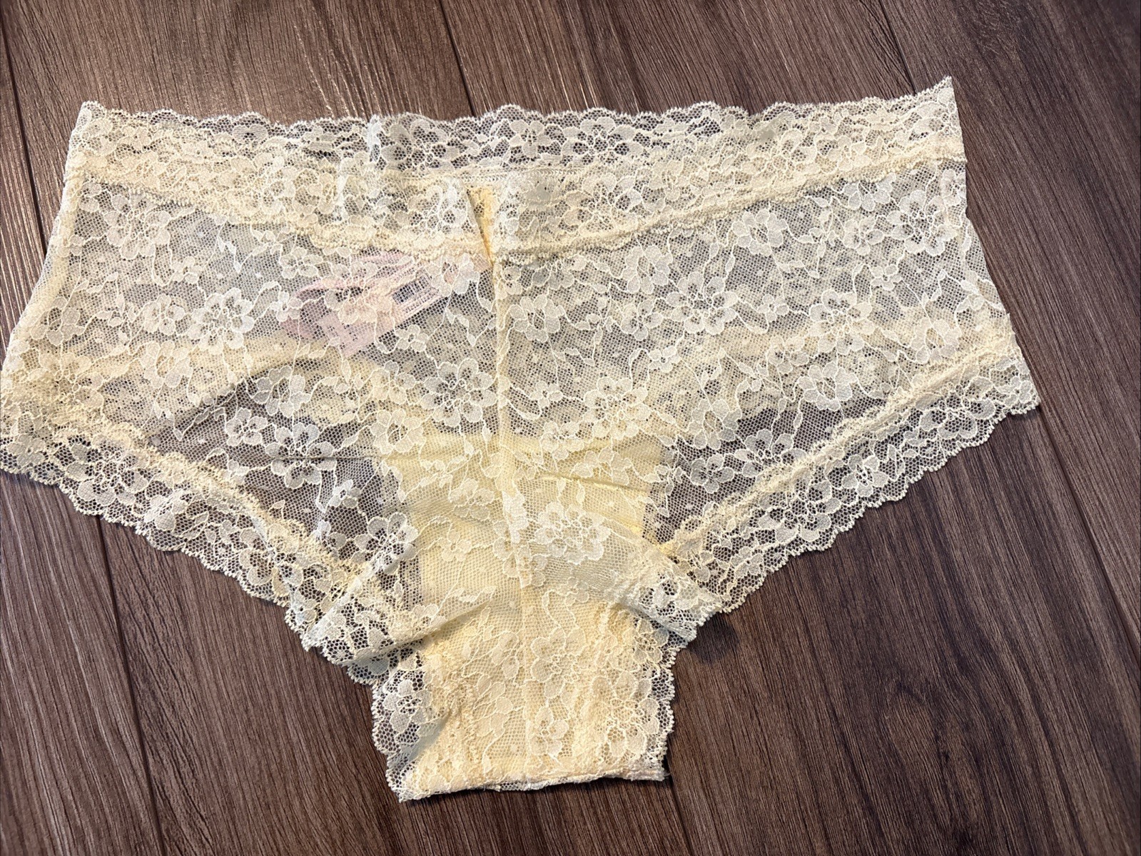 Victoria’s Secret Panties Cheeky Panty The Lacie Yellow Posey Lace Topaz XL NWT
