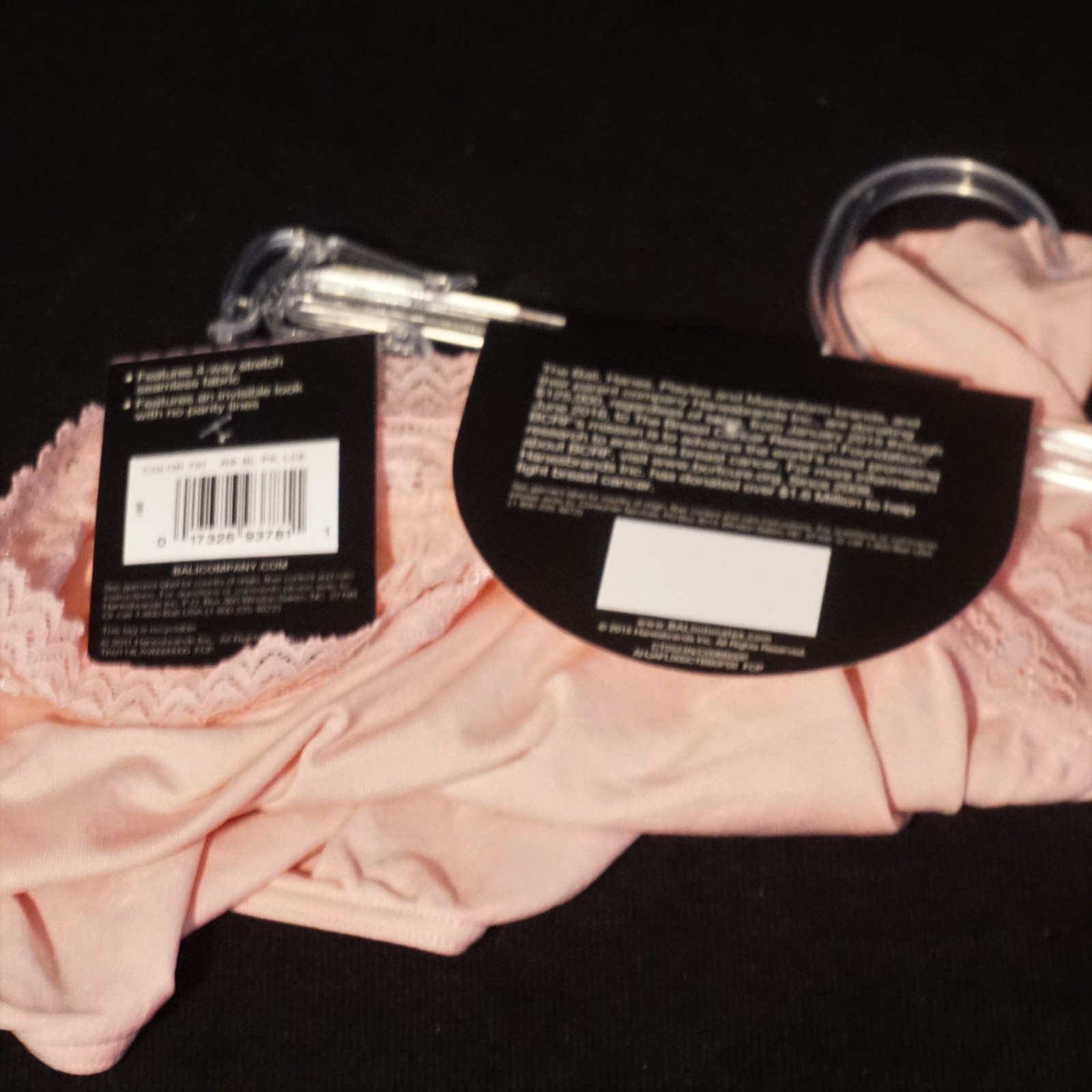 Bali Comfort Revolution Seamless Brief 2 Pairs Size 6/7 Pink Style DF803J