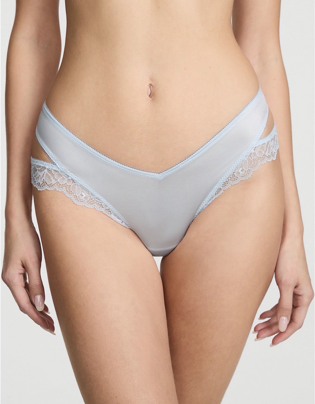 Victoria’s Secret Baby Blue Lace Cheeky Panty Double Strap Back Size Medium NWT
