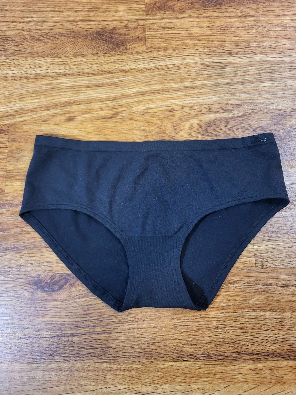 NWT Pink Victorias Secret Black Size M Hiphugger Hipster Panties