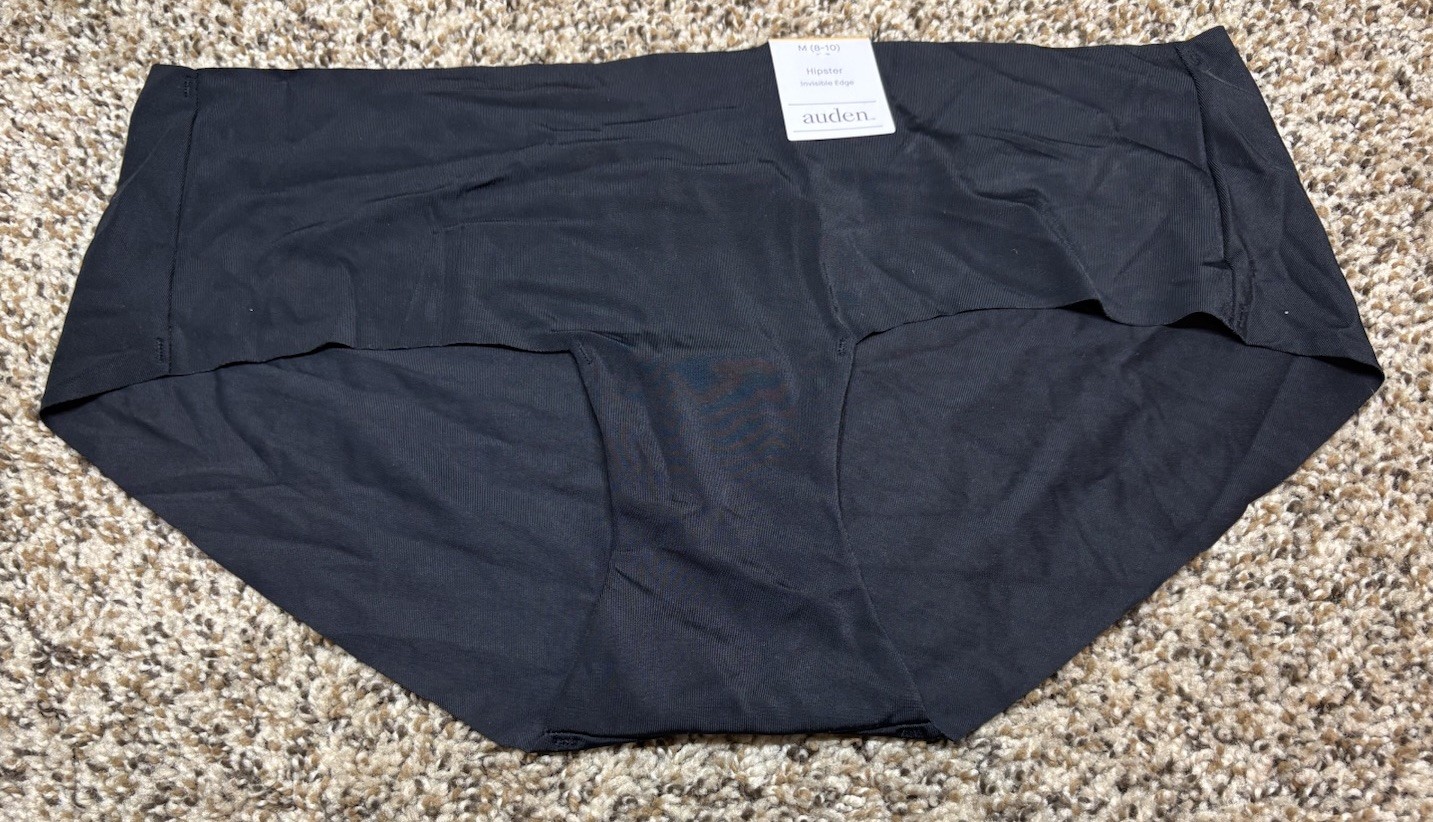 Auden Black Invisible Edge Hipster. Size: Medium (8-10).