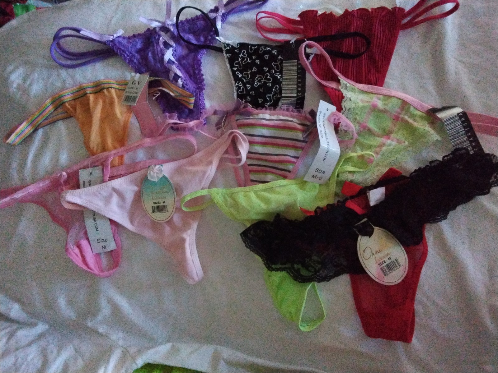 ( LOT OF 10 ) G-STRING THONGS SZE MEDIUM NWT