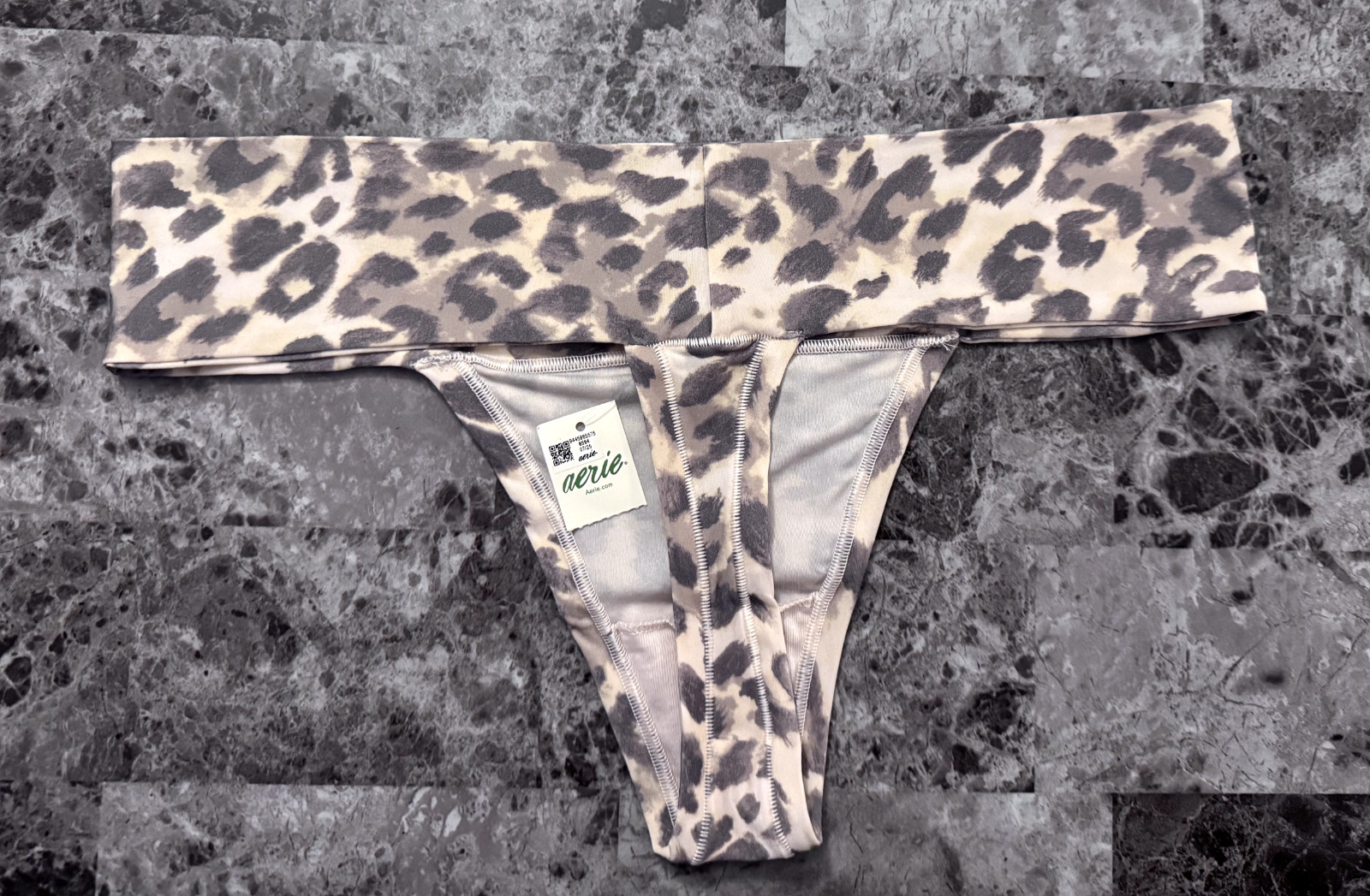 NWT AERIE AMERICAN EAGLE SMOOTHEZ LEOPARD THICK WAISTBAND NO SHOW THONG PANTIES