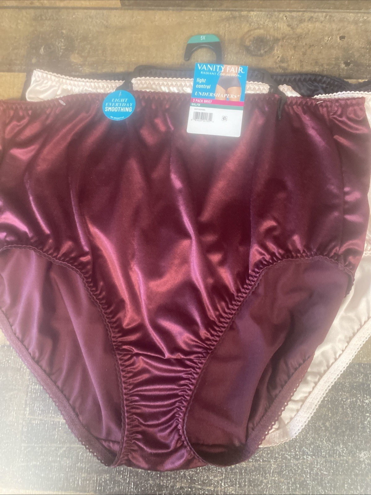 New Vanity Fair Radiant Collection 3 Pack Light Control Brief Womens 5XL/12