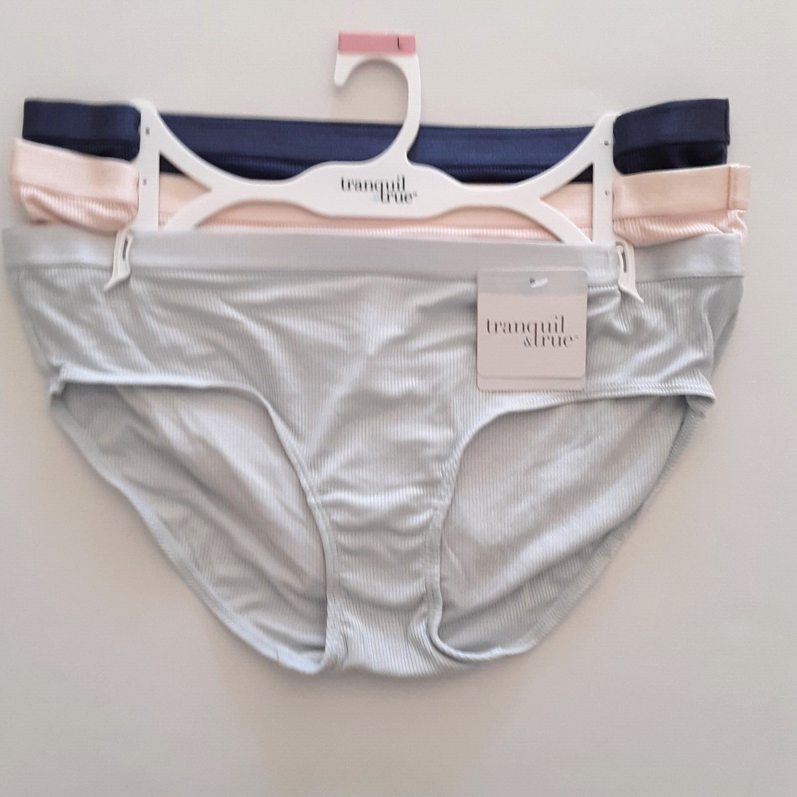 Tranquil & True Womens Size L Hipsters Ribbed Rayon Solid Underwear 3 Pack