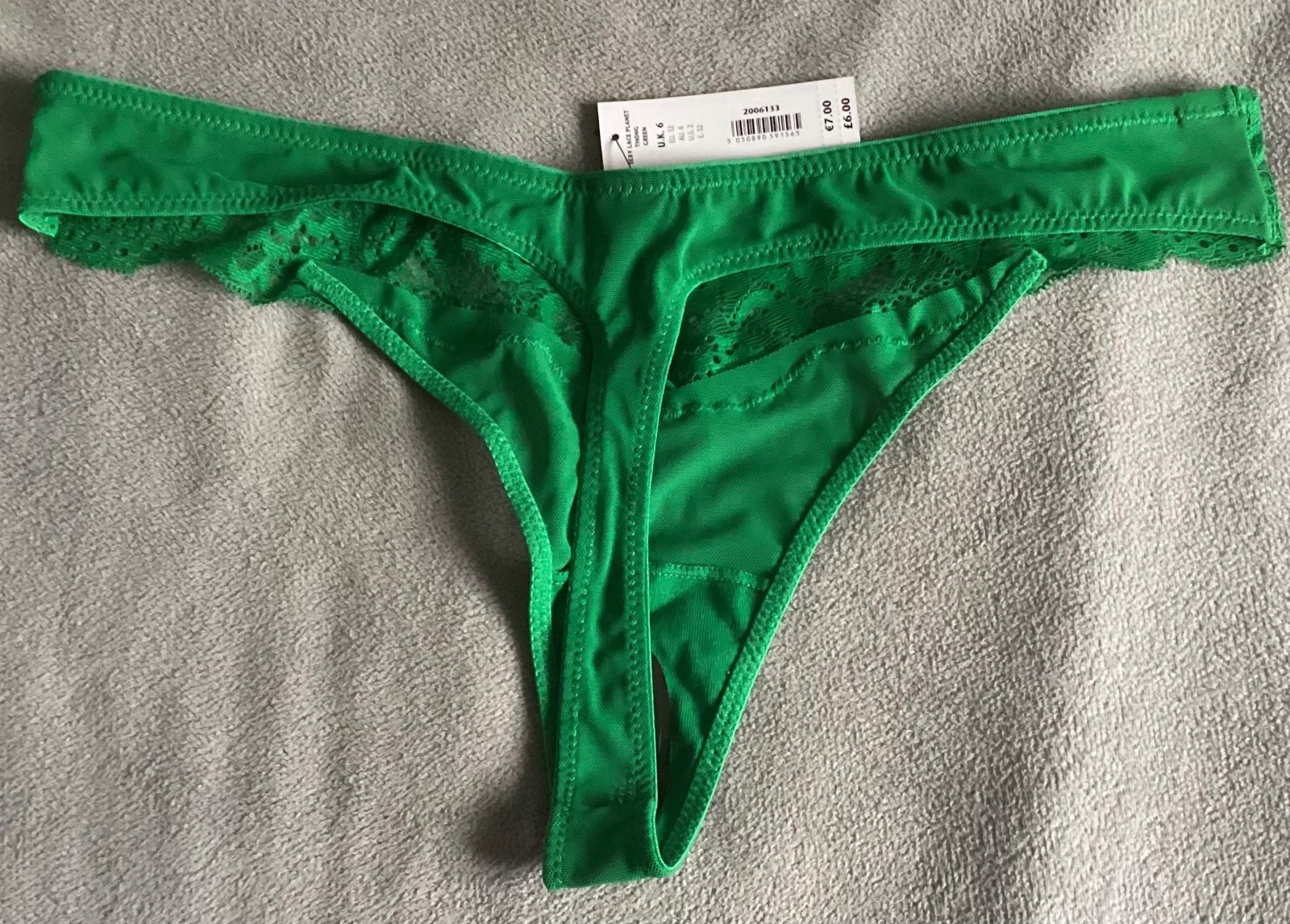 ANN SUMMERS Sexy Lace Planet Bright Green Thong Sz 6 Hanging Jewel – BNWT