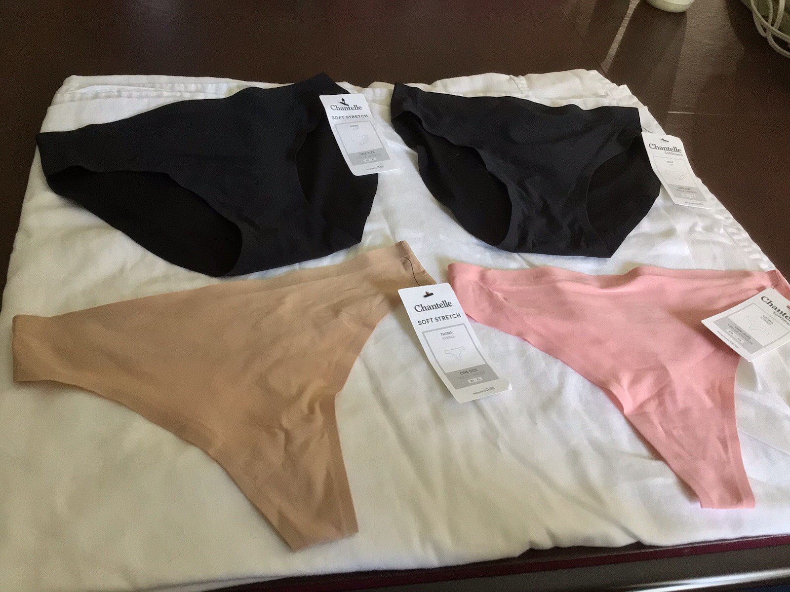 NEW! Lot of 4 Chantelle Panty & Thong Panties and Thongs Beige Rose Black NWT