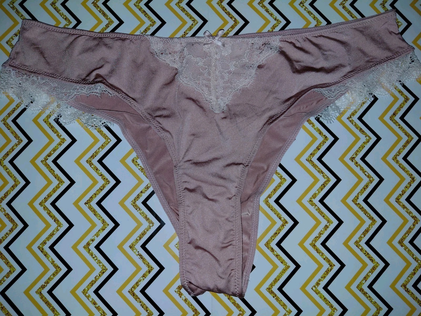 Adore Me/VS Lace Trim Cheeky Panty NEW Medium Pink