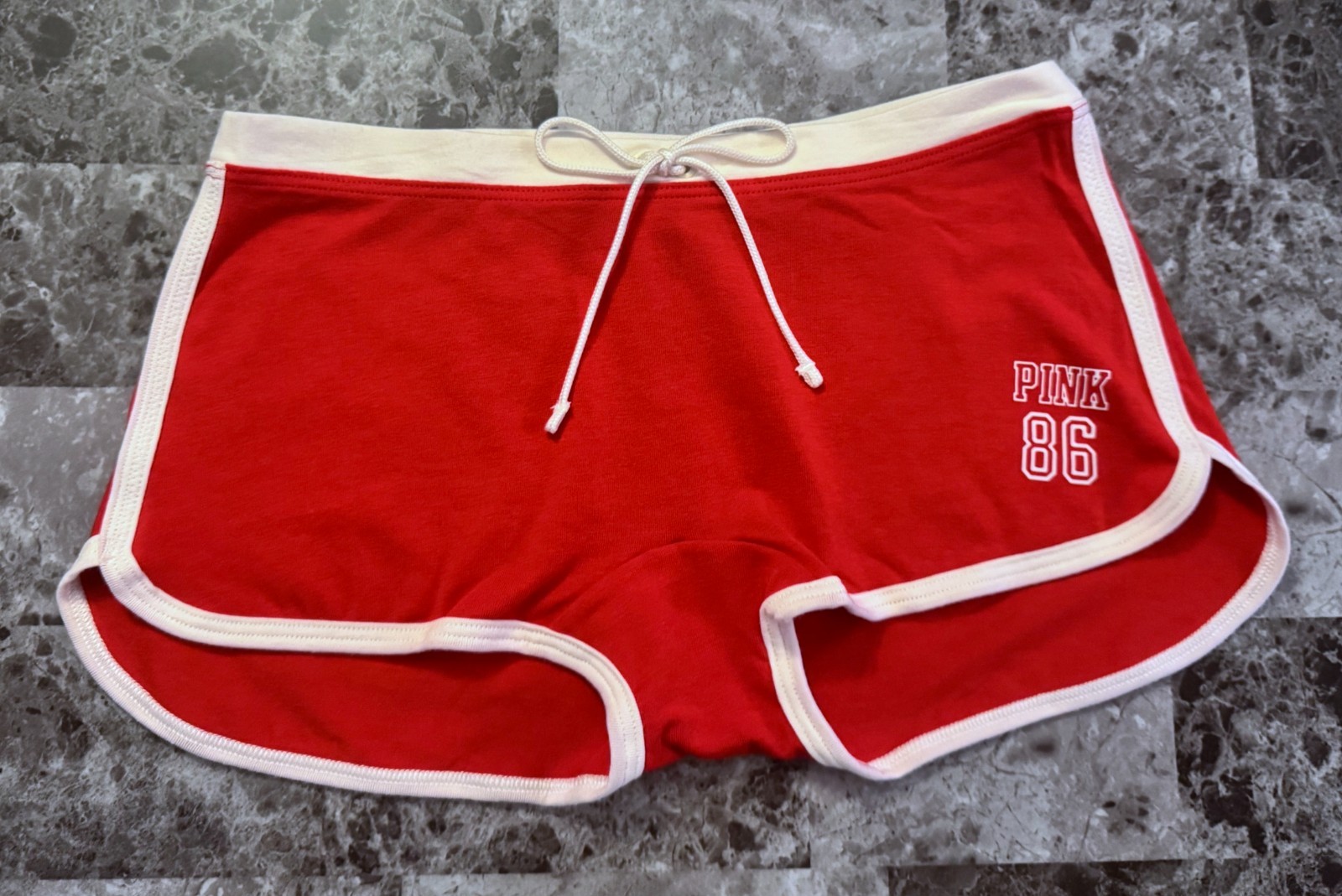 NWT VICTORIA’S SECRET PINK RED WHITE LOGO CURVED HEM DORM BOYSHORT PANTIES