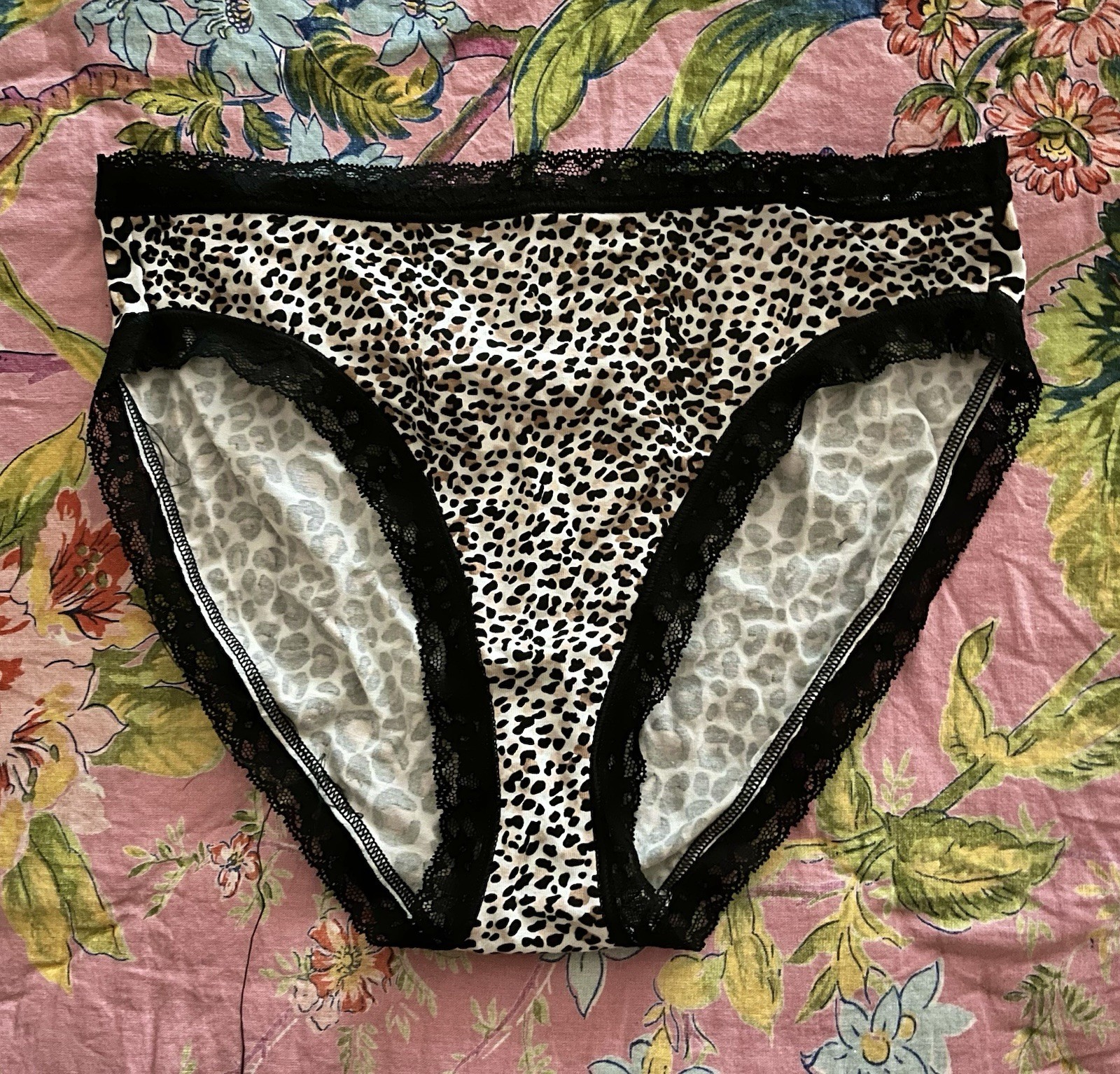 Victoria’s Secret Black Leopard and Lace panties size S/P