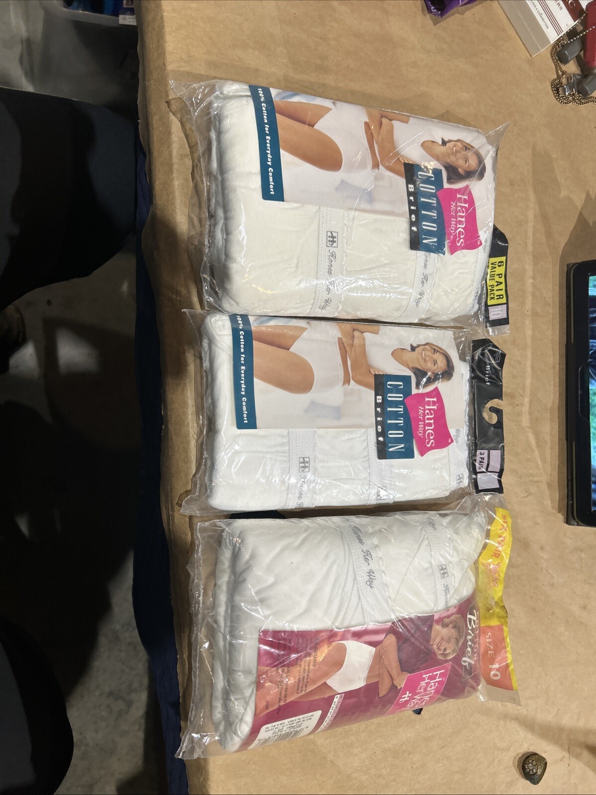 New Vintage 1999 Hanes Her Way Women’s 100% White Cotton Briefs 15 Pair Size 10