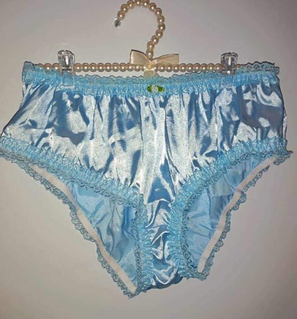 Baby blue Satin Frilly Knickers Lace Trim Vintage Style panties size 2XL 20-22