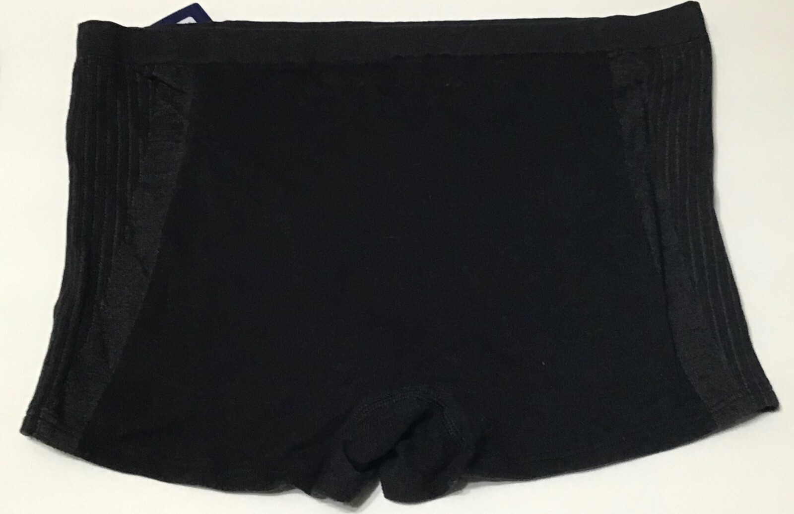 large – NWT Champion black Tencel Lycell boyshort panty (d158)