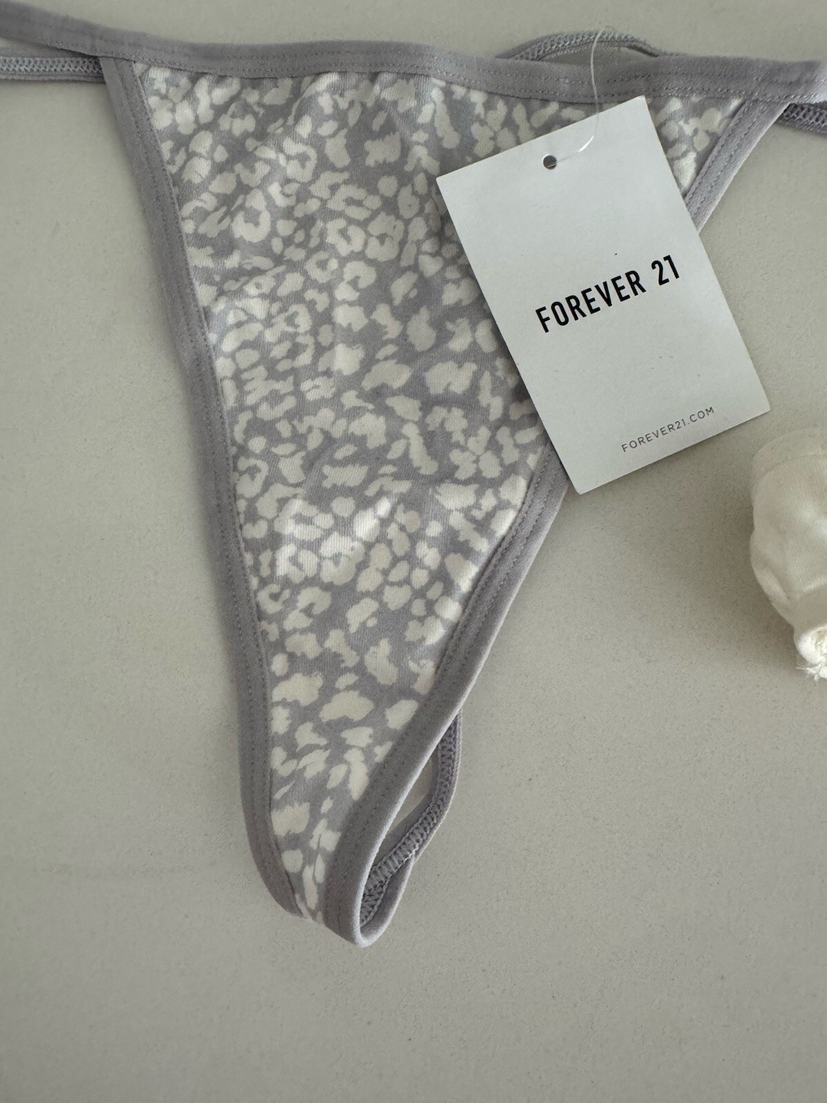 Forever 21 Thong Panties bundle Junior XL **as pictured** holidays Christmas