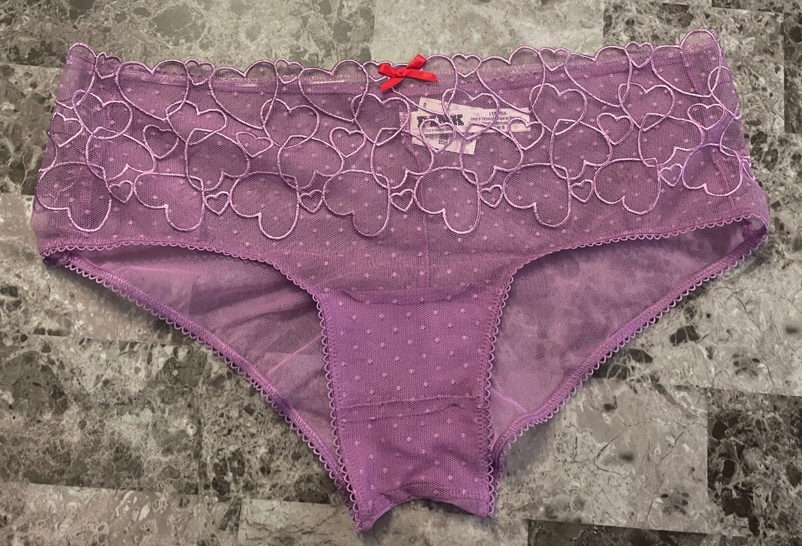NWT VICTORIA’S SECRET PINK PURPLE HEART NETTED POLKA DOTTED MESH CHEEKY PANTIES
