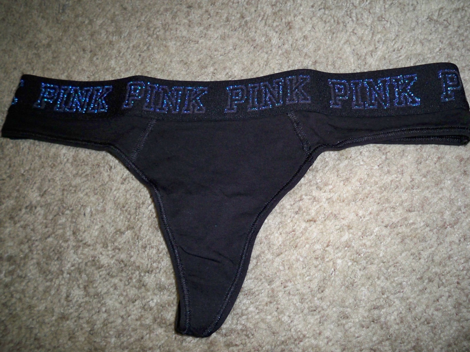 VICTORIAS SECRET THONG LOW RISE BLACK WITH GLITTER LOGO WAISTBAND LARGE NEW
