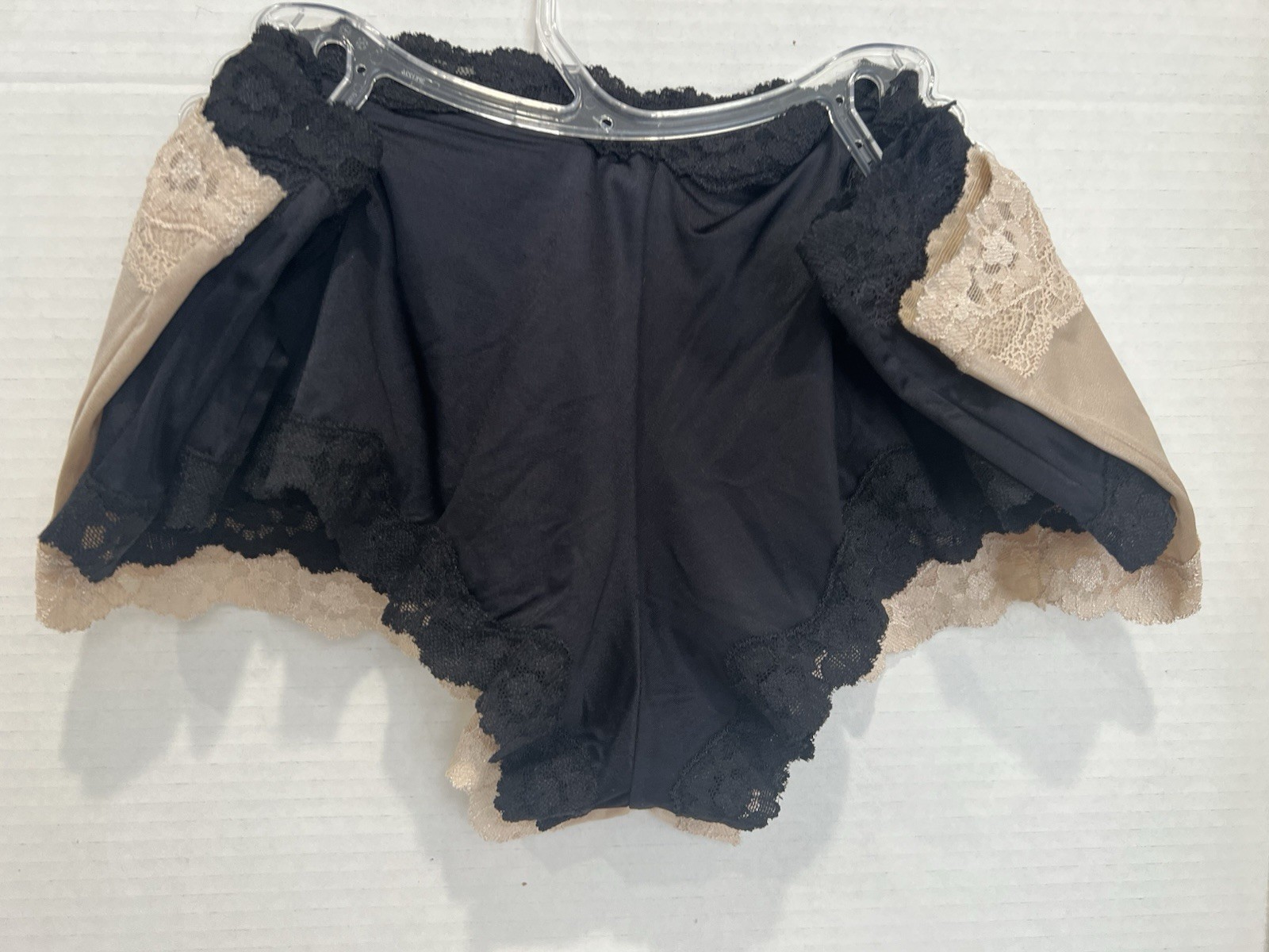 3-Pack MAIDENFORM Luxurious Lace Hipster Sexy Must Haves 40823 Size 2XL/9 New!
