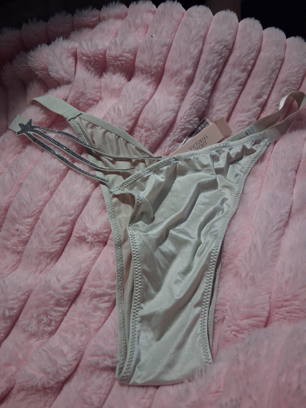 Victoria’s Secret White Satin Thong/String Panties Rhinestone Star, L Stretch