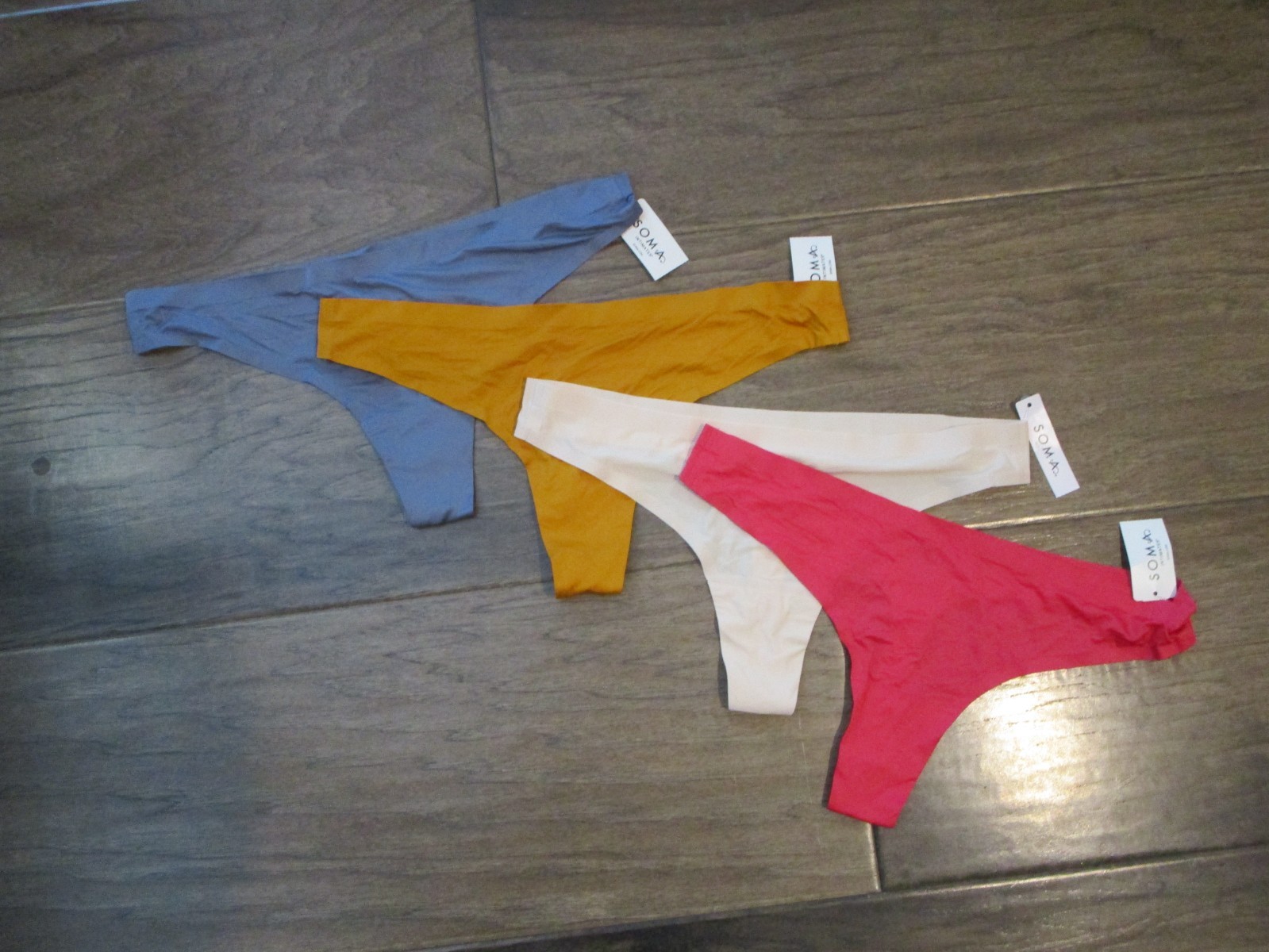 4-PACK SOMA ENBLISS STRETCH THONG PANTIES IN SAND/RED/YELLOW/BLUE SIZE LARGE
