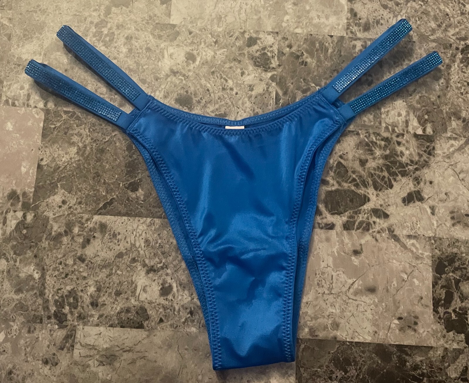 VICTORIA’S SECRET BLUE SMOOTH RHINESTONE DOUBLE SHINE STRAP BRAZILIAN PANTIES