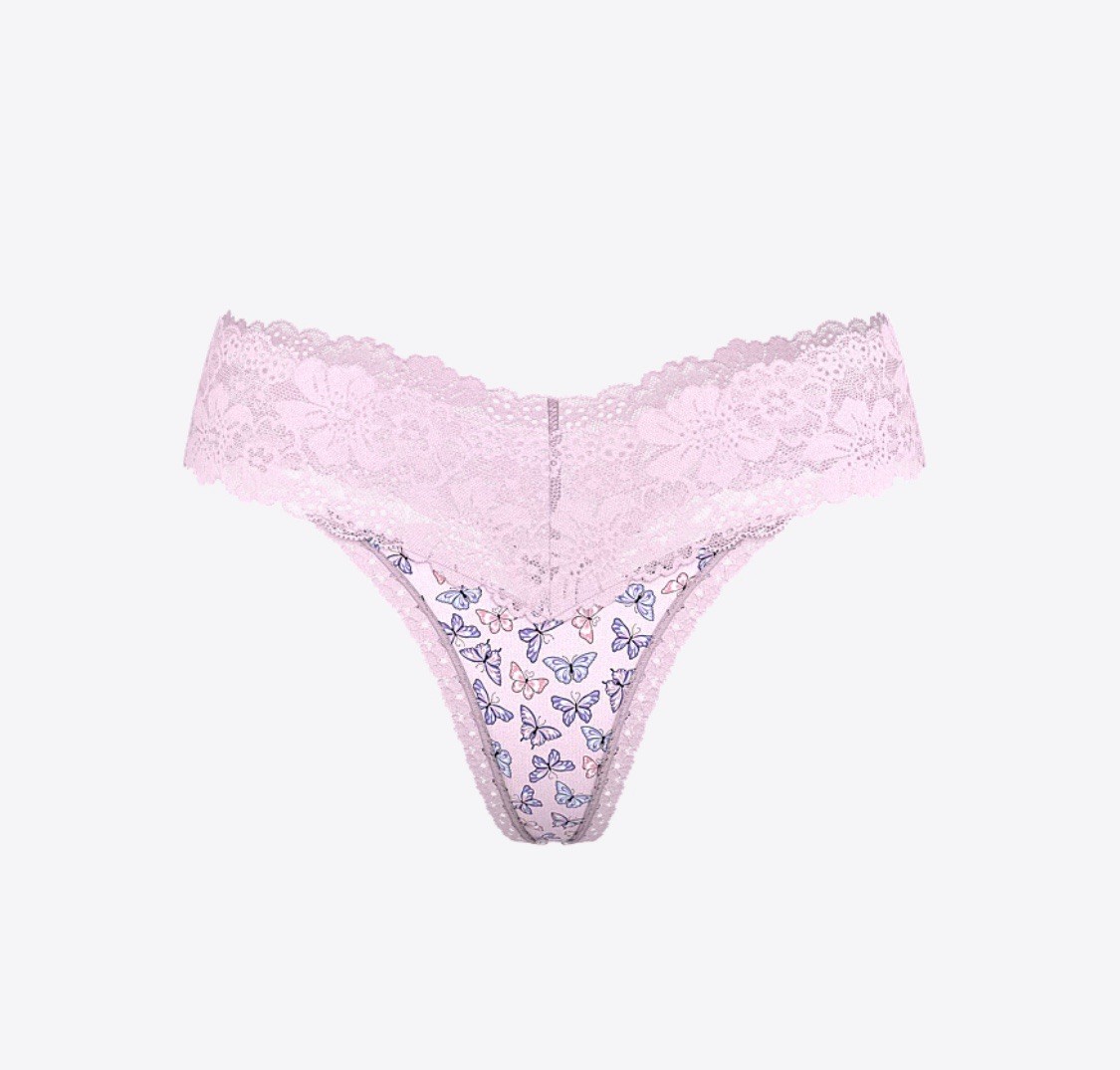 Victoria’s Secret Cheeky & Pink Thong Lot Of 4 Lace Assorted Colors Size M NWT