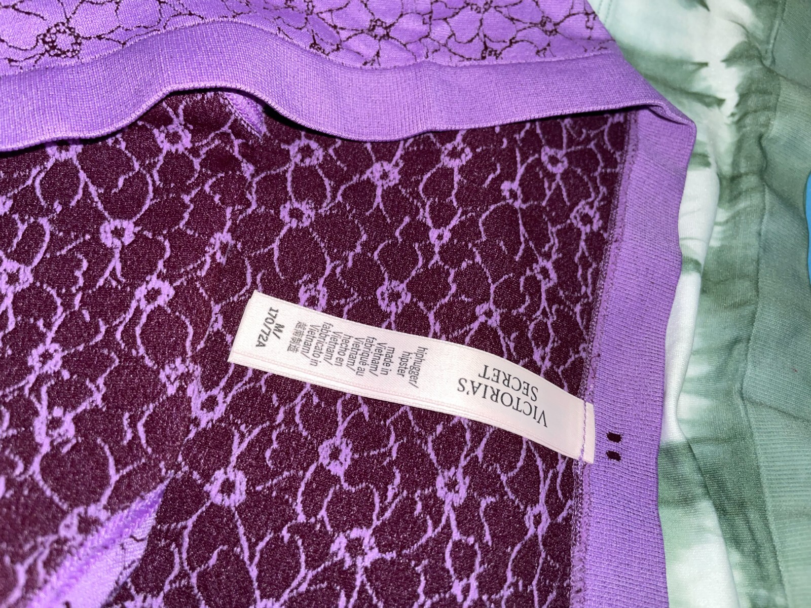 VICTORIA SECRET 5-Pack Logo Hip hugger Panties Women’s M Floral Seamless NWT