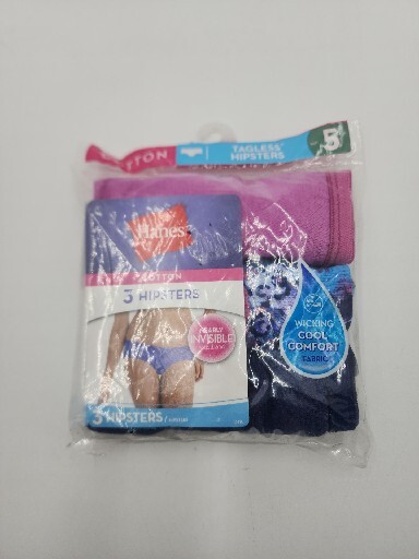 Hanes Women’s Cotton Hipsters 3 solid and a print size 5