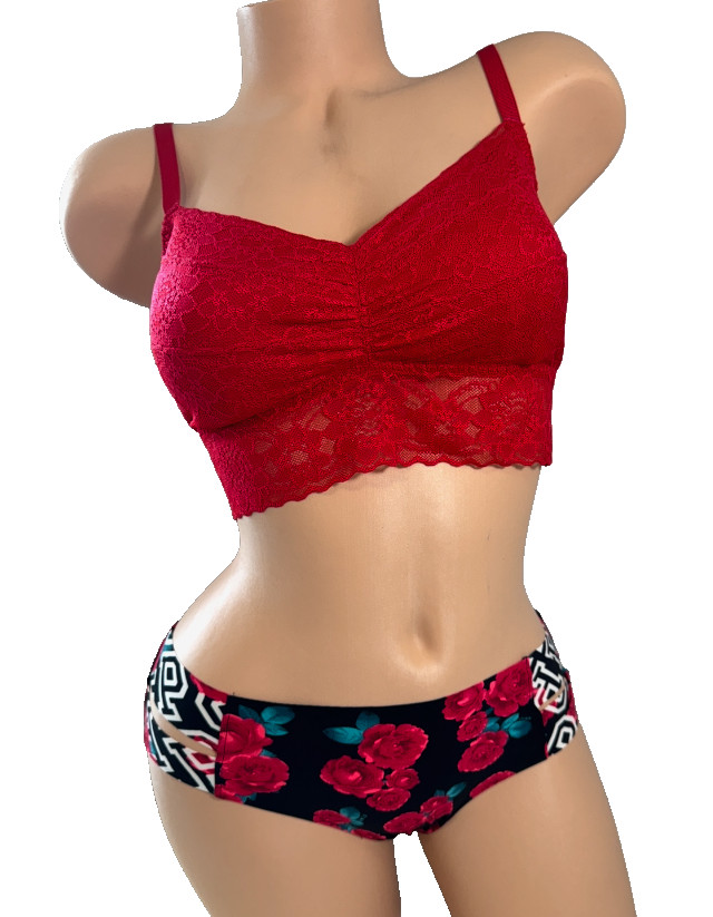 VICTORIA’S SECRET RED LACE BRALETTE S CHEEKSTER TANGA PENTIES MED WOMEN SET NWT