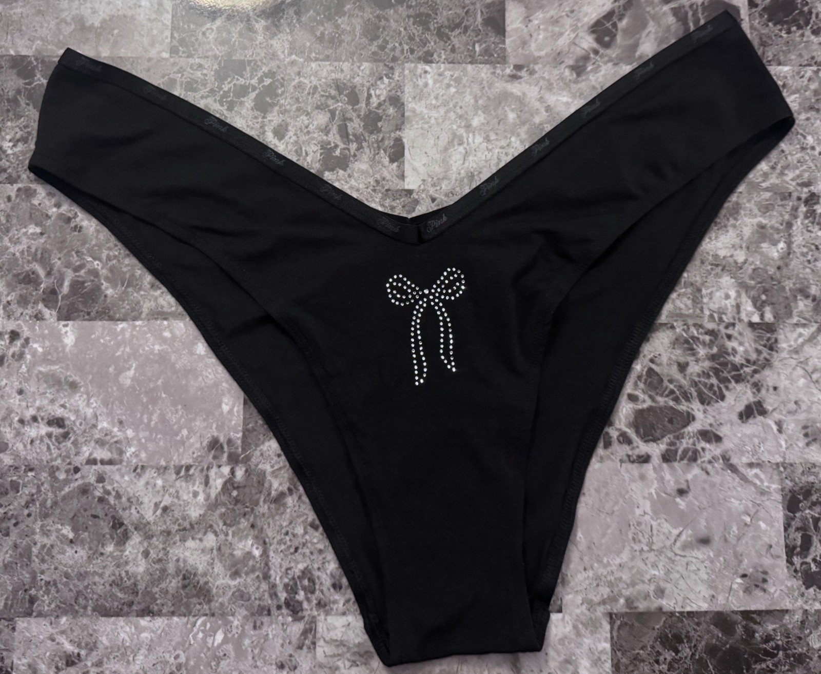 NWT VICTORIA’S SECRET PINK RHINESTONE BOW LOGO BAND V STYLE TANGA CHEEKY PANTIES