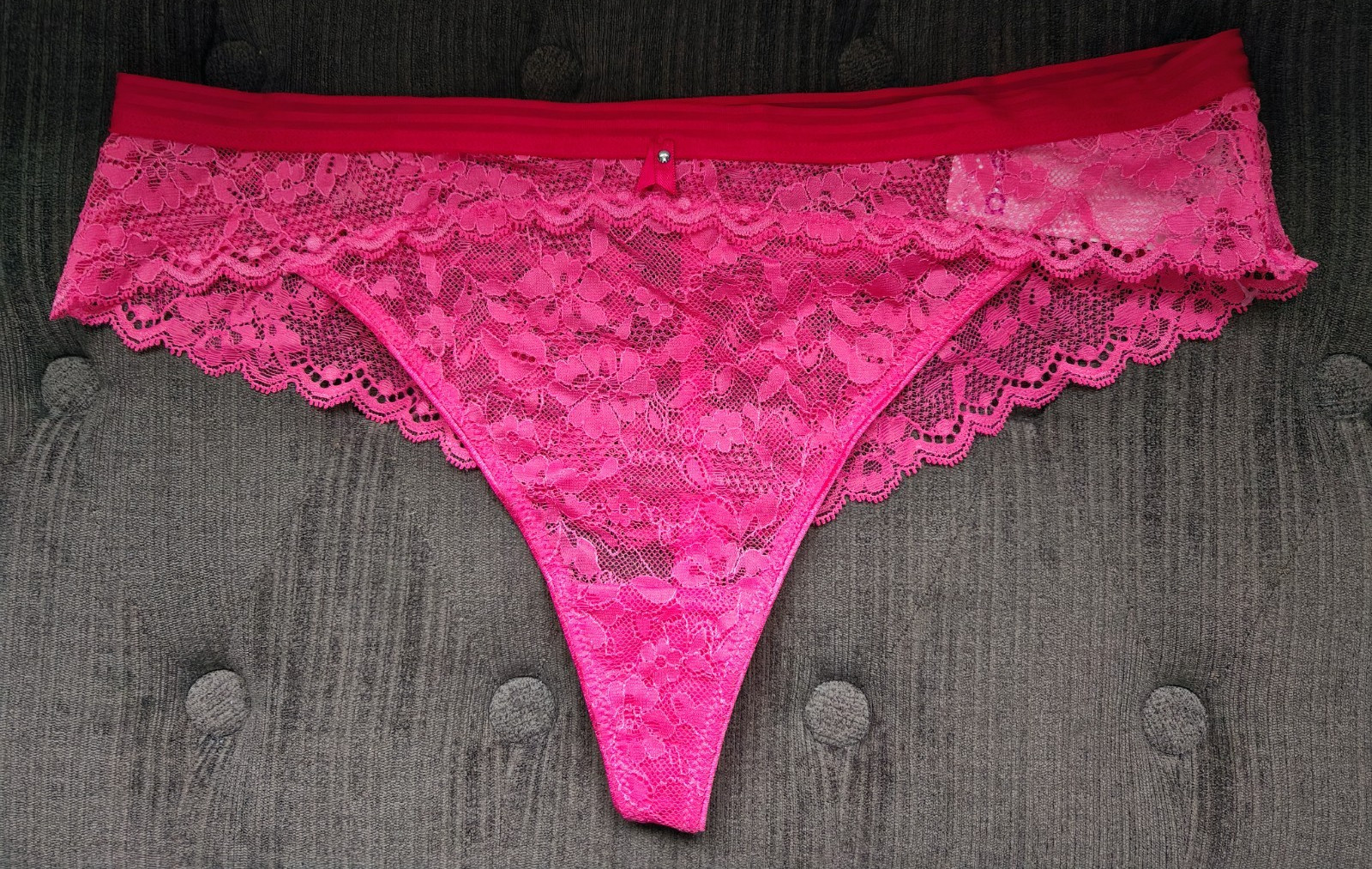 Freya Offbeat Bright Pink Lacey Brazilian Brief Size Large Or UK 14