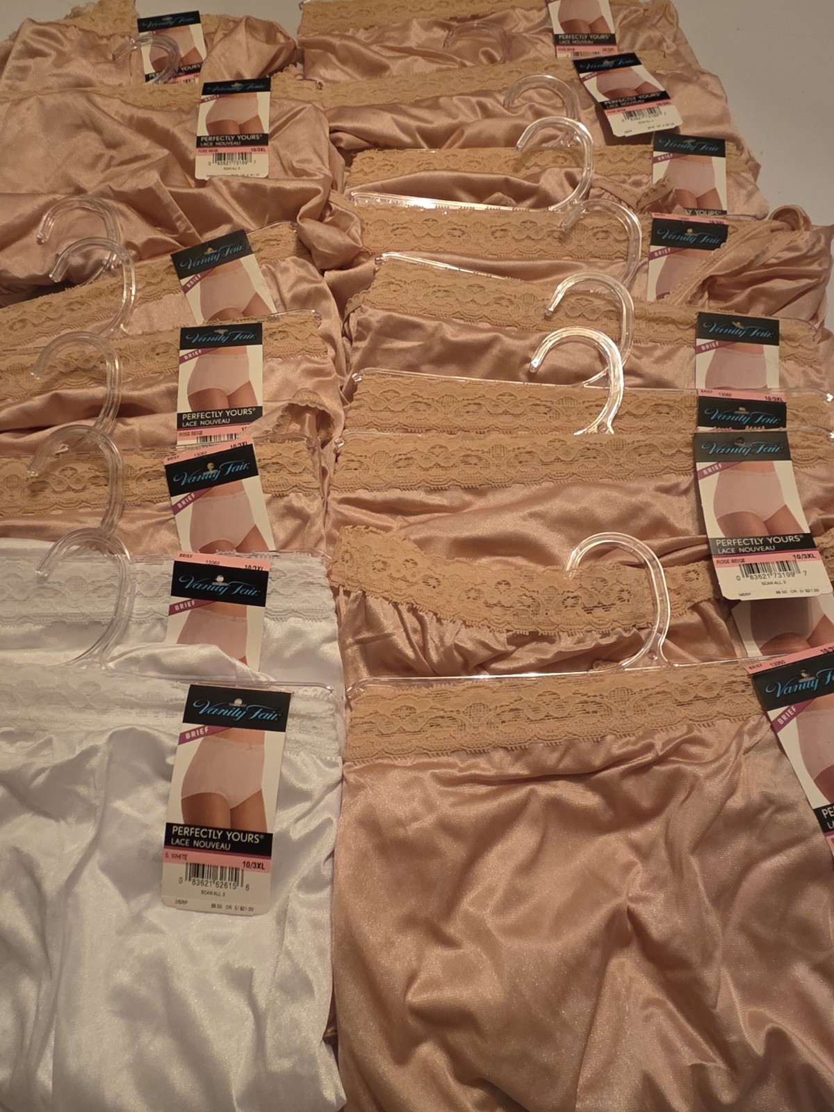 VanityFair “Perfectly Yours” Lace Nouveau Brief Panties 10/3XL Lot Of 3