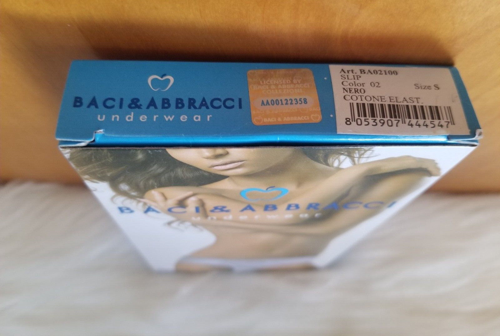 NEW BACI & ABBRACCI BLACK PANTY APPLE CRYSTAL DESIGN LOGO WAIST SMALL NEW