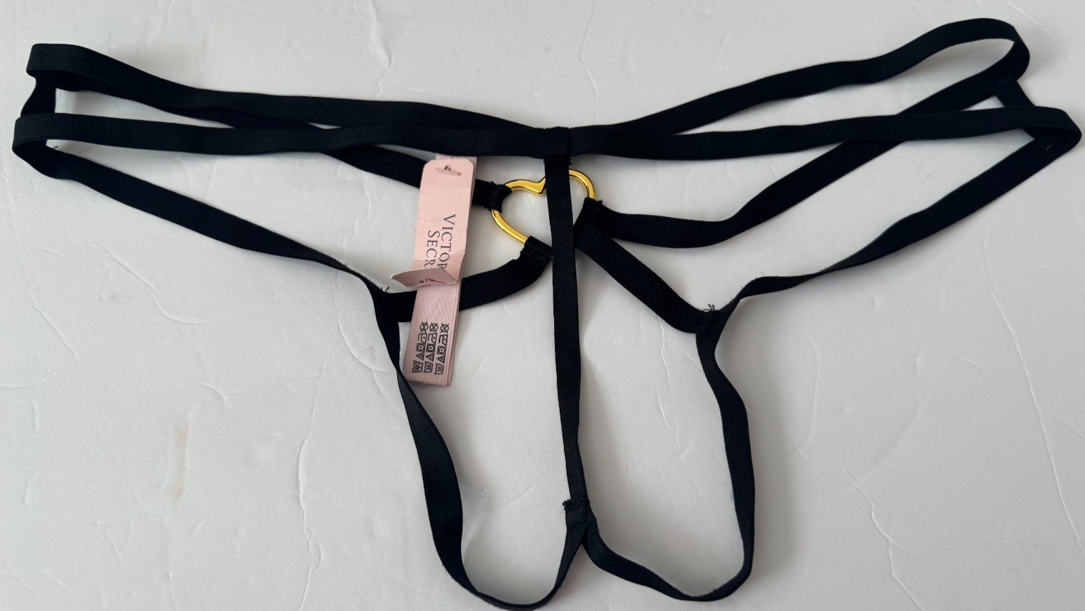Victoria’s Secret Very Strappy V String Size S/P NWT Heart