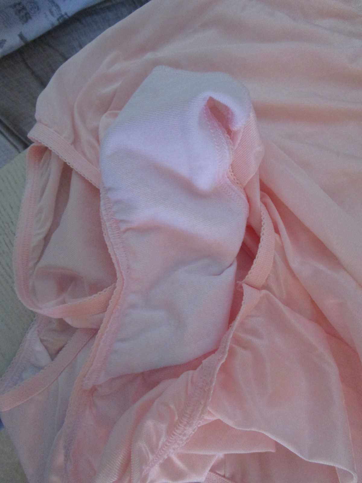 3 VANITY FAIR LINGERIE PERFECHY YOURS RAVISSANT BRIEF BLUSHING PINK 7/L