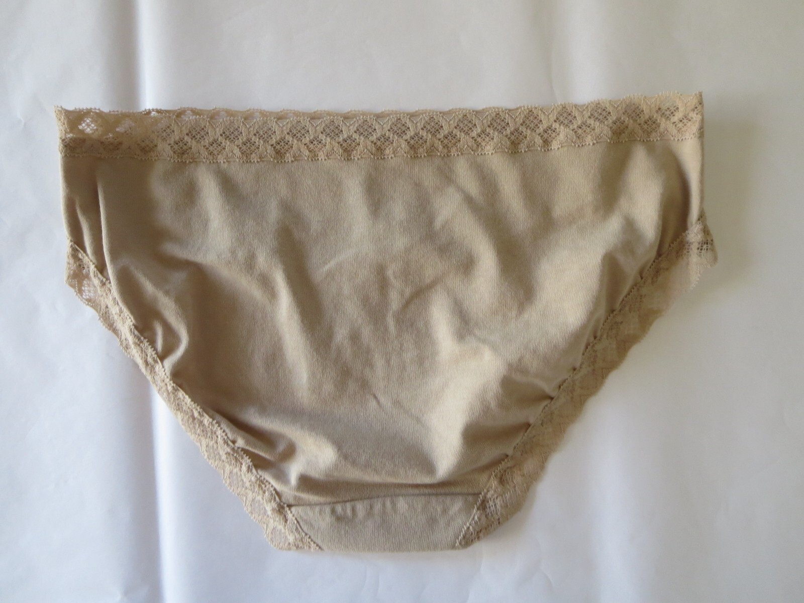 NATORI BLISS GIRL BRIEF PANTY #156058, XS, CAFE , NEW WITHOUT TAG $20