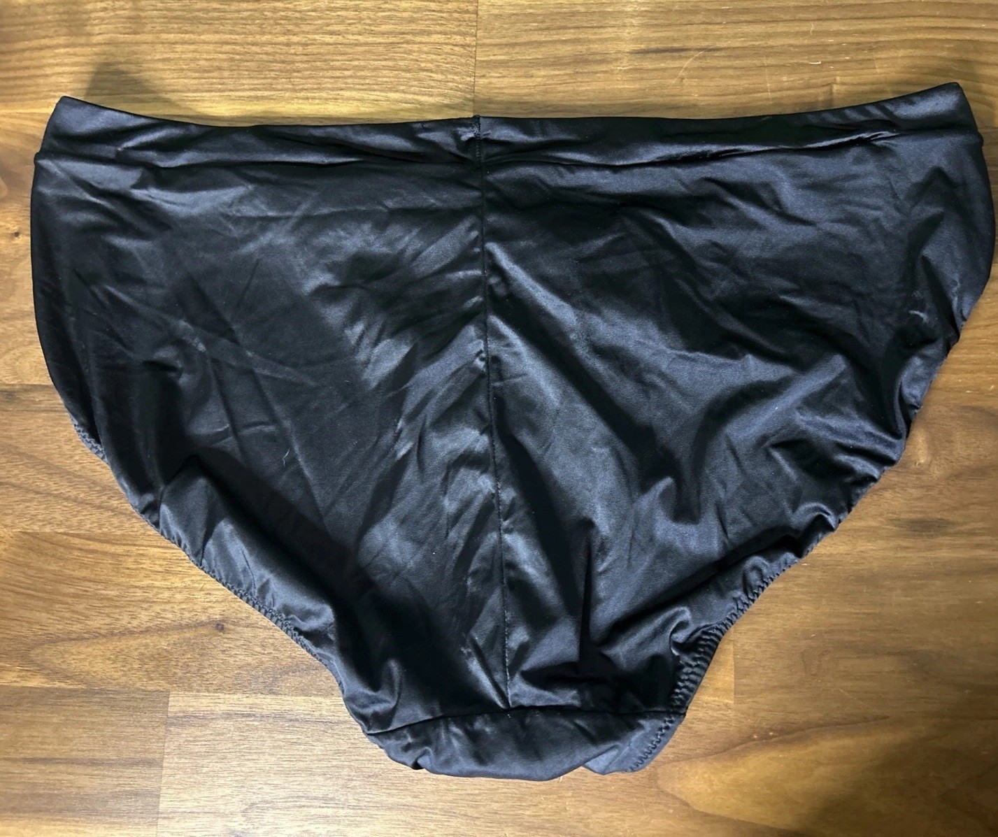 Maidenform One Fab Fit String Bikini Black Size L/7 Rare Soft Silky Second Skin