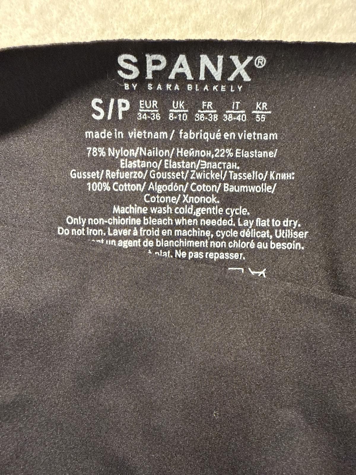 Spanx Smooth Black Lace Boyshorts Underwear Size S/P 662