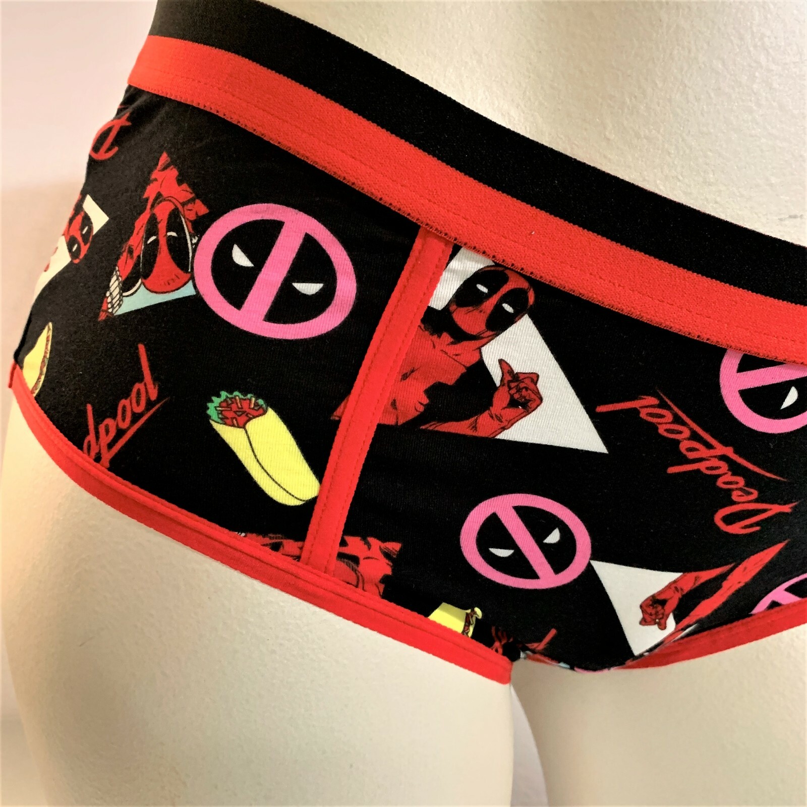 Torrid Cheeky Panties Underwear Disney Marvel Deadpool Tacos Plus Size 1 14 / 16