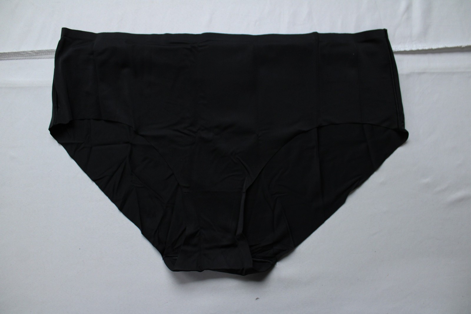 Lululemon Women’s 3-Pack InvisiWear Mid-Rise Bikini Panty ZG3 Multi Size 2XL NWT