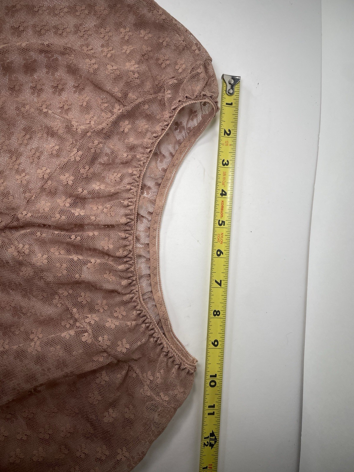 2 vintage diane von furstenberg sheer nylon lace panties nude & white size 7 L