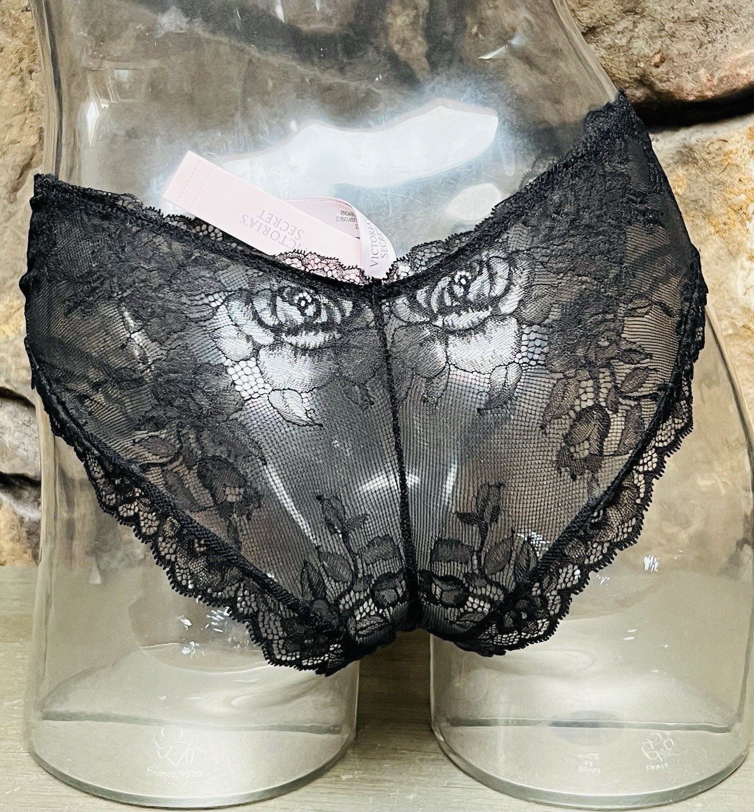 Victoria’s Secret Floral Lace High Leg Cheeky Panty Sz M BLACK NWT$18.95
