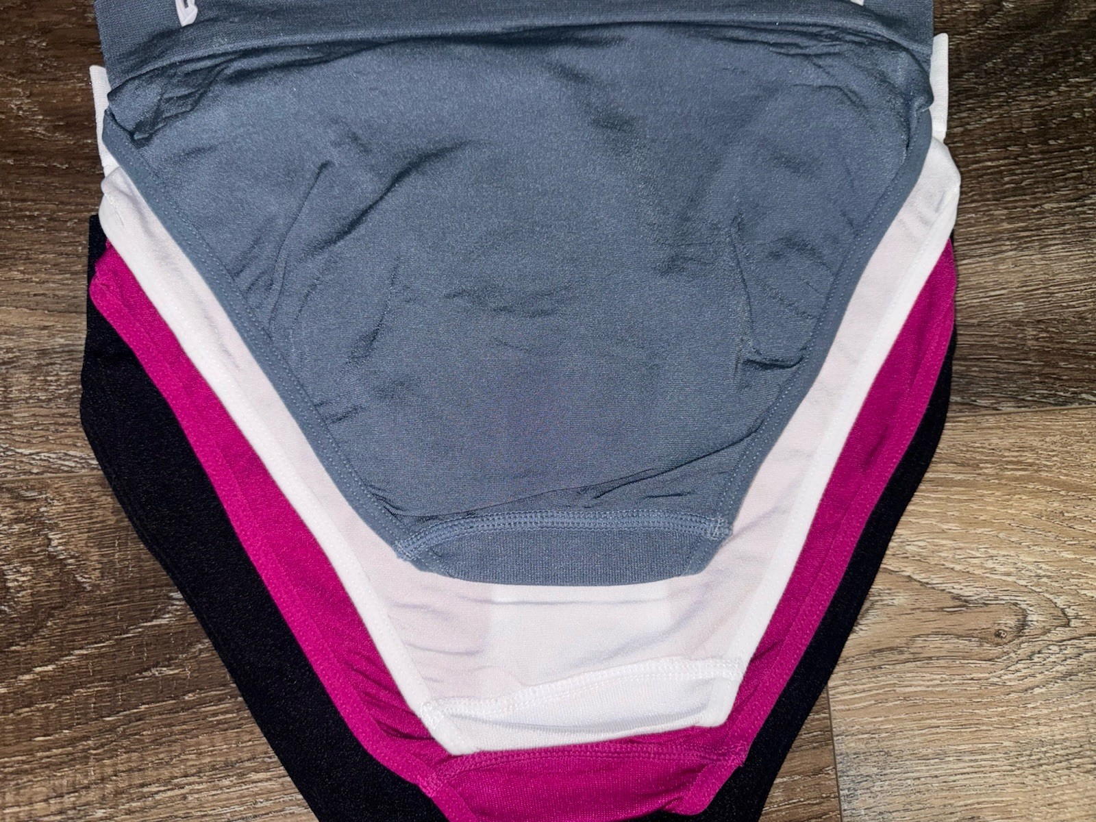 Bebe ~ Womens Hi-Cut Underwear Panties 4-Pair Nylon Blend Ribbed ~ L