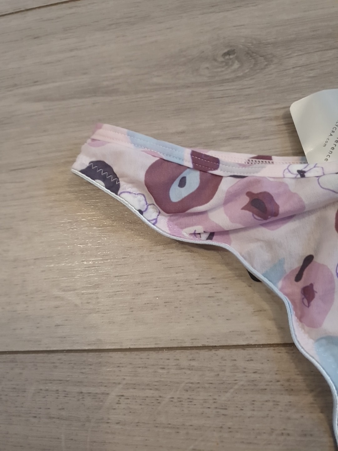 BNWT Vintage Virginware Only For You Asymmetric Design Spirit Thong Size 10-12