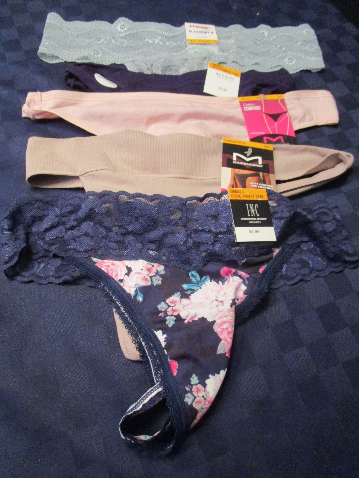 NWT LOT OF 5 MAIDENFORM/INC/ B.TEMPT’D /ALFANI THONG PANTIES UNDERWEAR SM