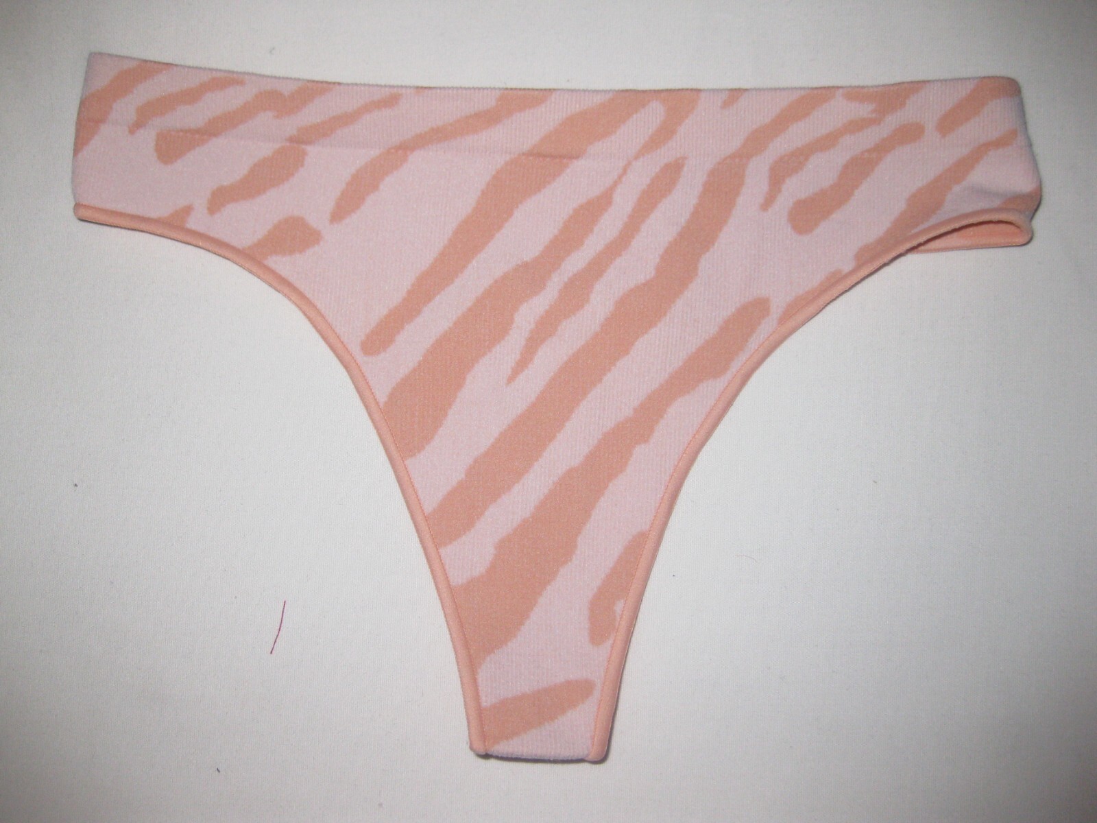 Shein seamless tagless rib knit zebra print thong panties S orange/pink nip 80s